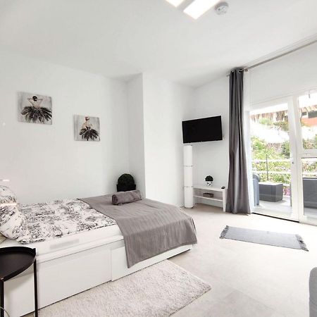 Apartments Fantastico Puerto De La Cruz With Balcony, Terrace, Air Conditioning And Free Parking, Ideal For Couples And Solo Travelers Экстерьер фото