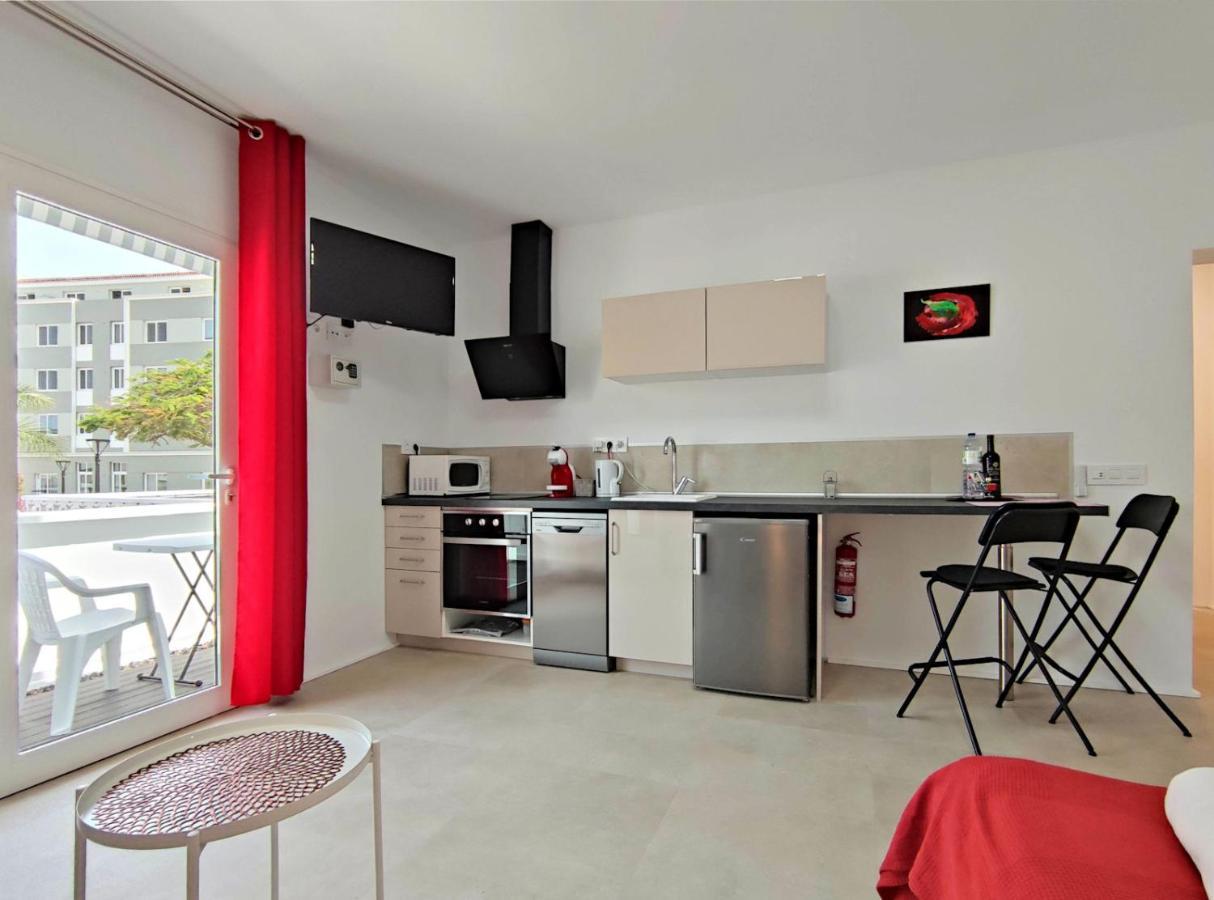 Apartments Fantastico Puerto De La Cruz With Balcony, Terrace, Air Conditioning And Free Parking, Ideal For Couples And Solo Travelers Экстерьер фото